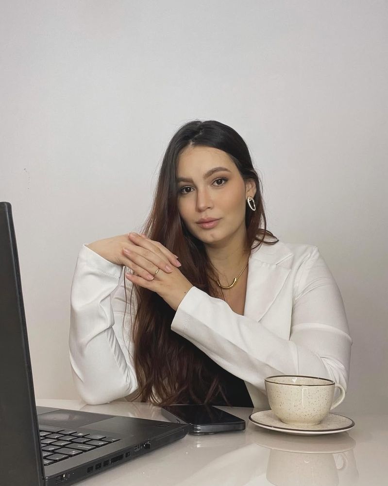 Dra. Maria Júlia Balbino